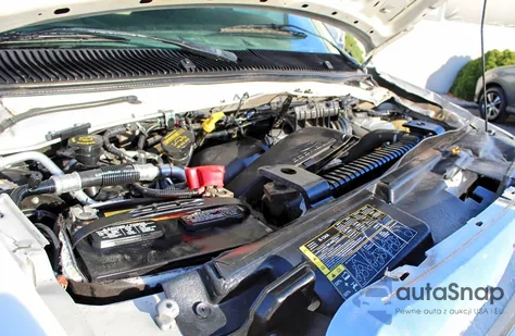 2014 Ford Econoline E450 Super Duty Cutaway Van from USA, damaged, VIN 1FDXE4FS8EDA16944